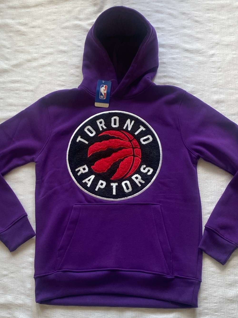 NWT Toronto Raptors NBA Hoodie Purple Chenille Patch Logo - Men’s Size M - New